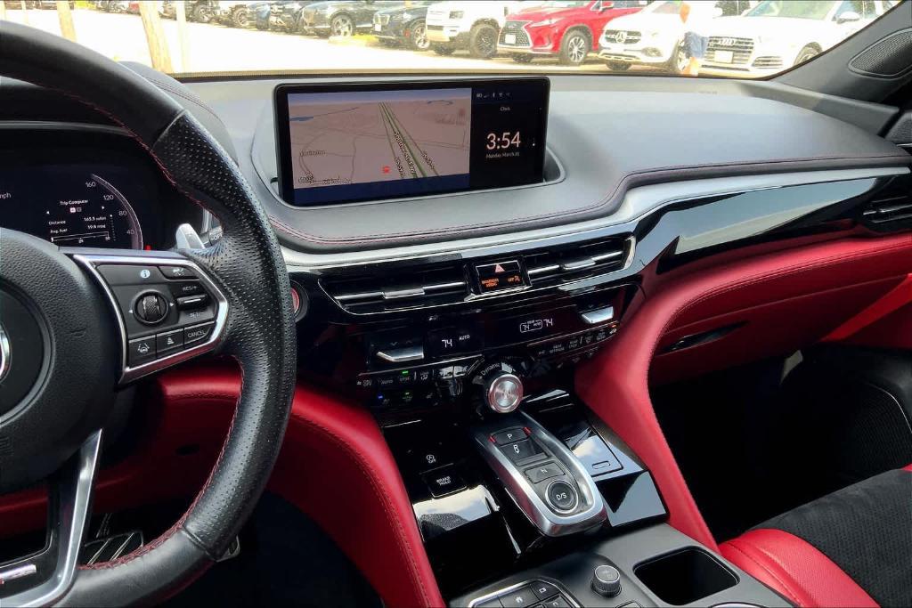 used 2022 Acura MDX car, priced at $41,495