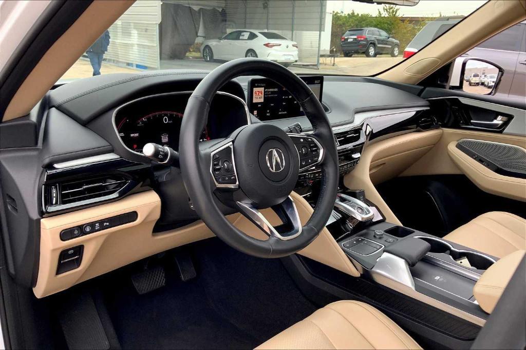 used 2022 Acura MDX car, priced at $38,995