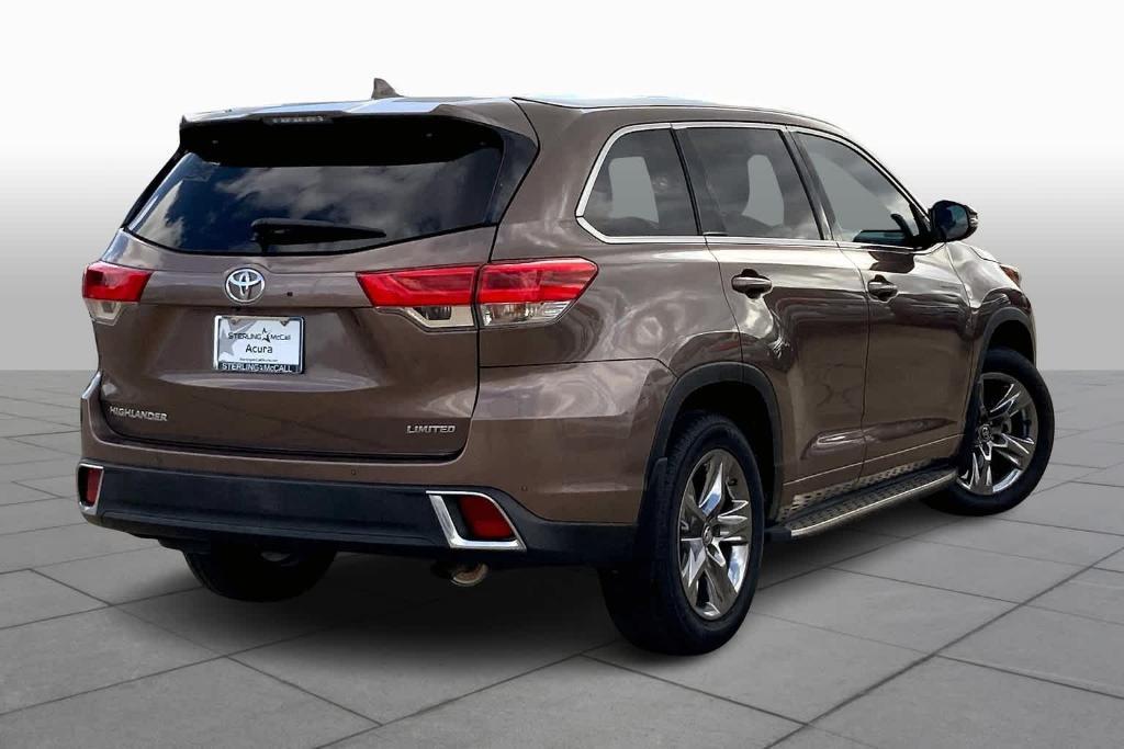 used 2019 Toyota Highlander car, priced at $33,995