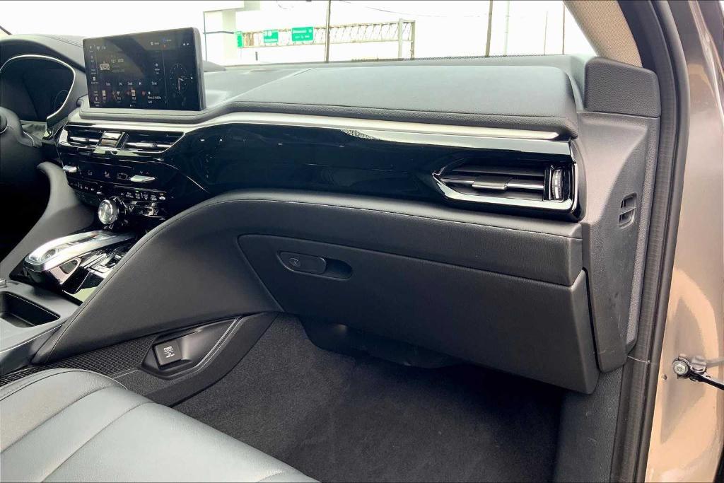 used 2025 Acura MDX car, priced at $49,495