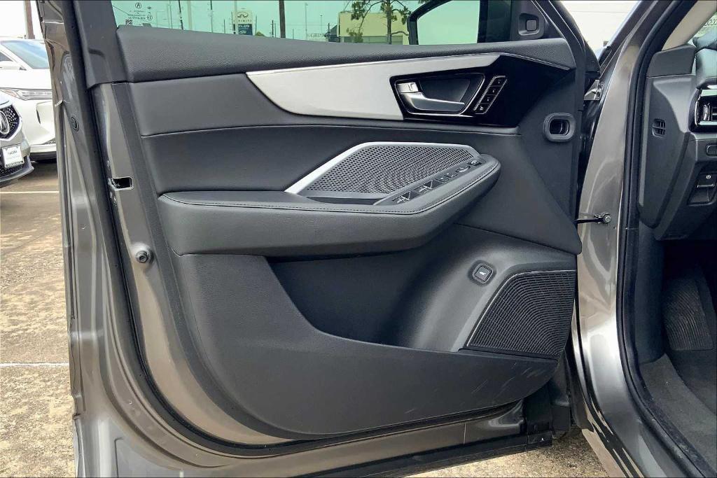 used 2025 Acura MDX car, priced at $49,495