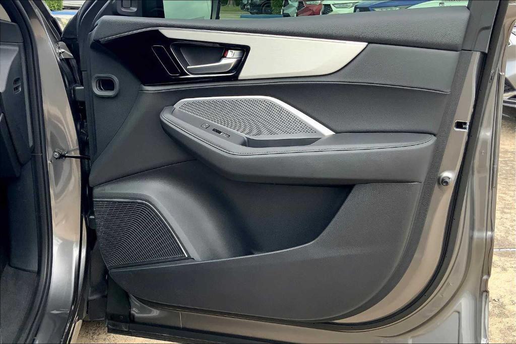 used 2025 Acura MDX car, priced at $49,495