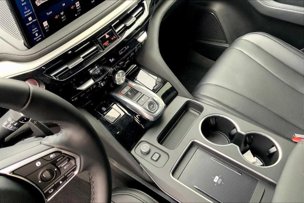 used 2025 Acura MDX car, priced at $49,495