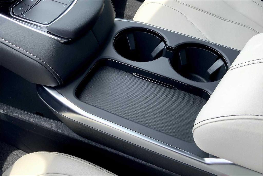 new 2025 Acura RDX car, priced at $46,050