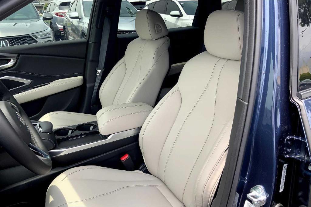 new 2025 Acura RDX car, priced at $46,050