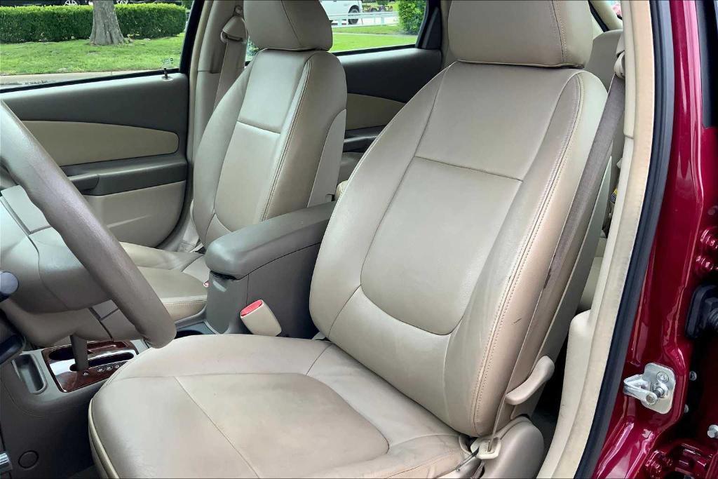 used 2004 Chevrolet Malibu Maxx car, priced at $9,995
