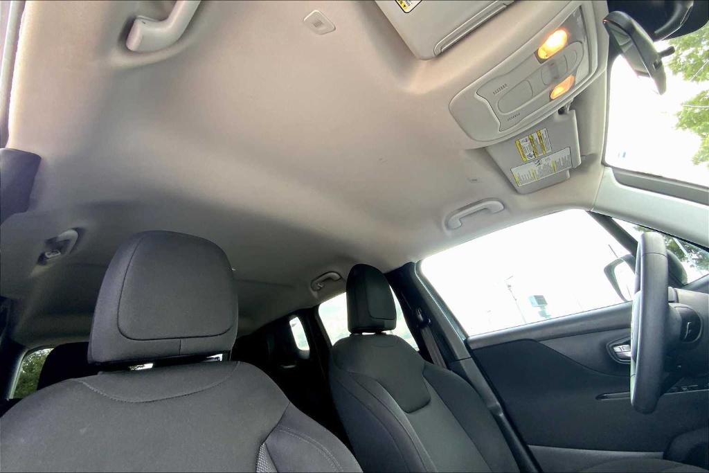 used 2020 Jeep Renegade car, priced at $14,495