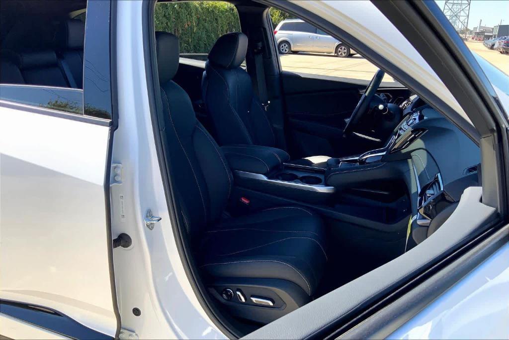 used 2025 Acura RDX car, priced at $40,995