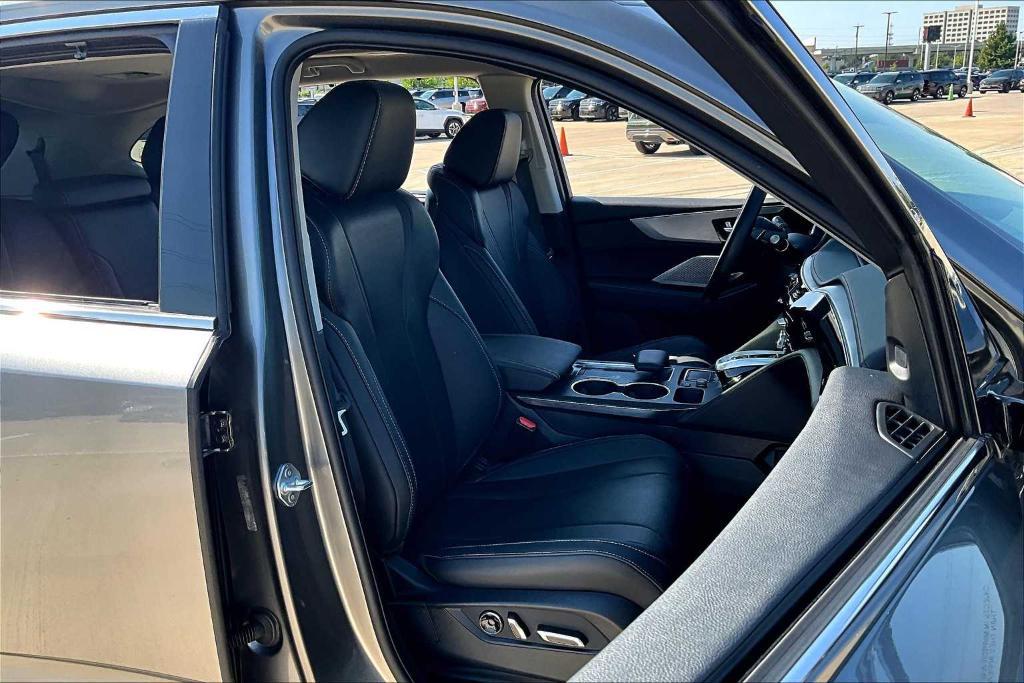 used 2024 Acura MDX car, priced at $35,995