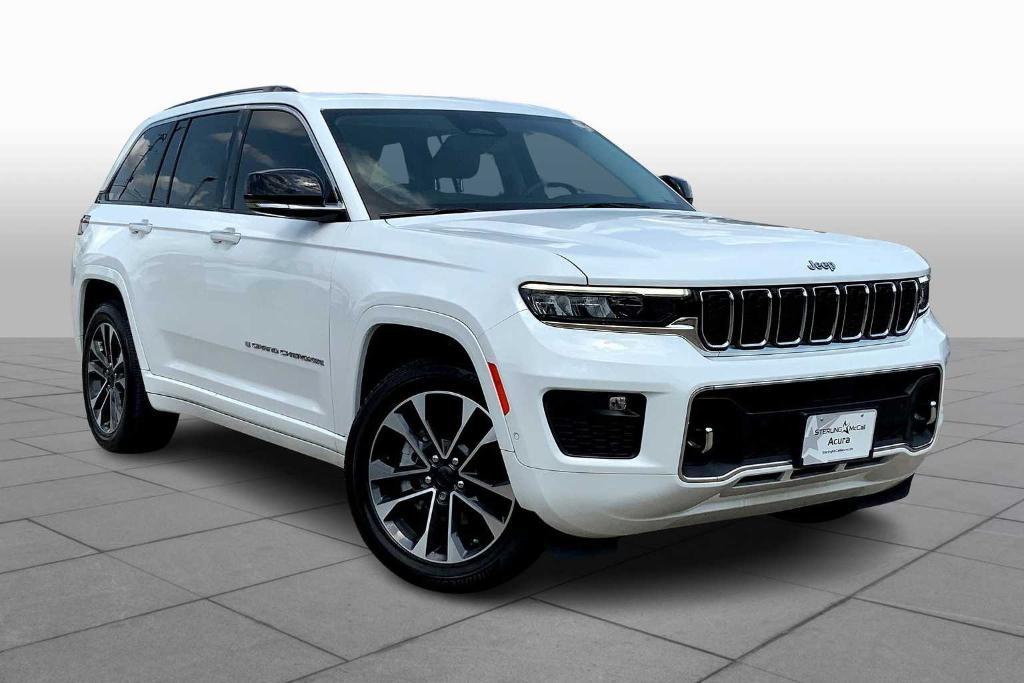 used 2022 Jeep Grand Cherokee car, priced at $35,495