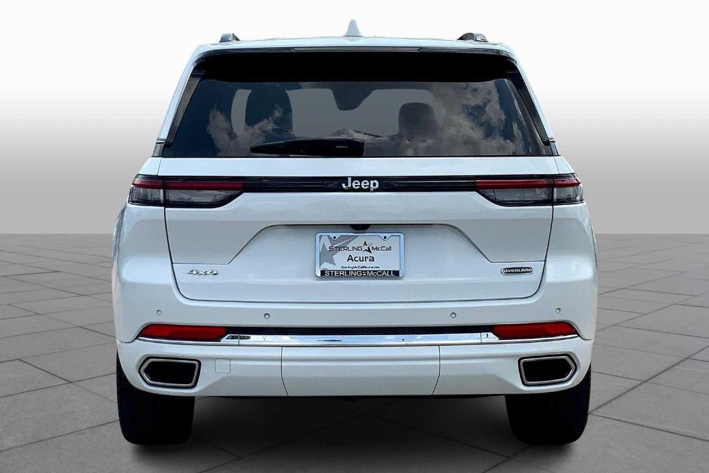 used 2022 Jeep Grand Cherokee car, priced at $35,495