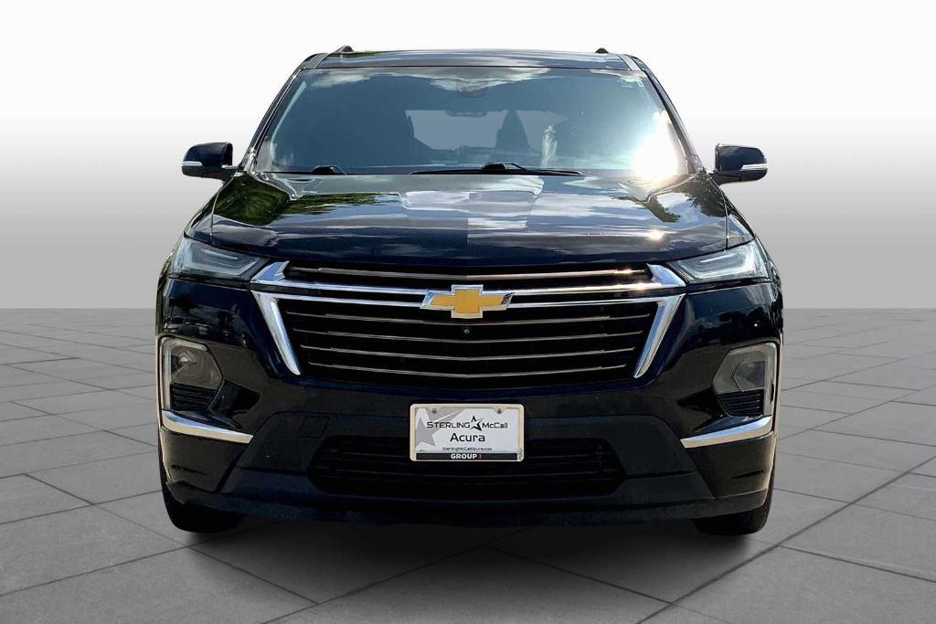 used 2022 Chevrolet Traverse car, priced at $32,995