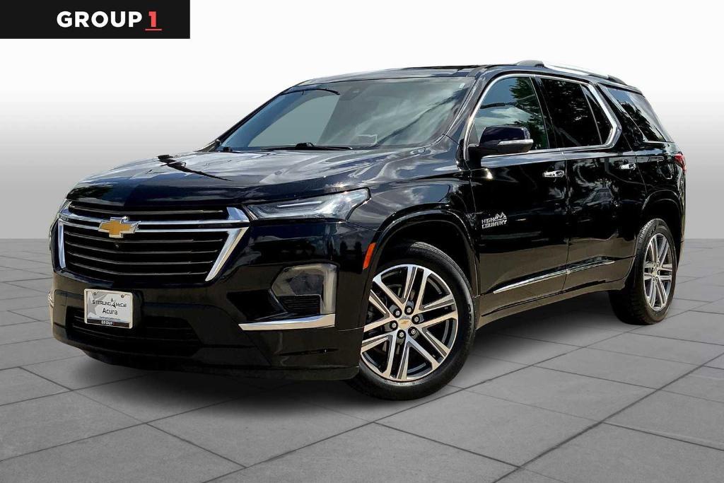 used 2022 Chevrolet Traverse car, priced at $32,995