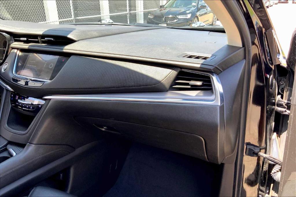 used 2018 Cadillac XT5 car, priced at $12,995