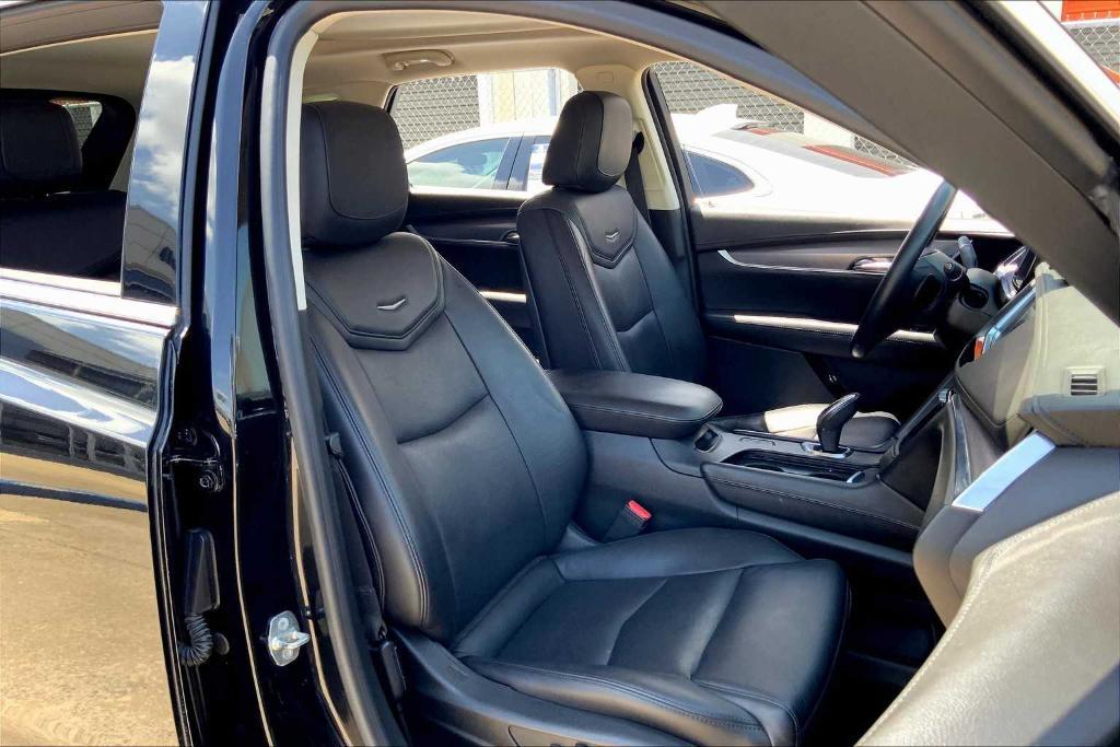 used 2018 Cadillac XT5 car, priced at $12,995
