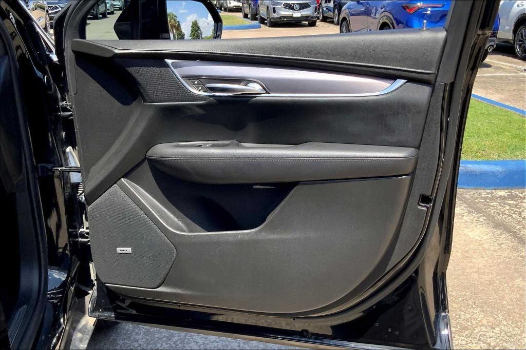 used 2018 Cadillac XT5 car, priced at $12,995