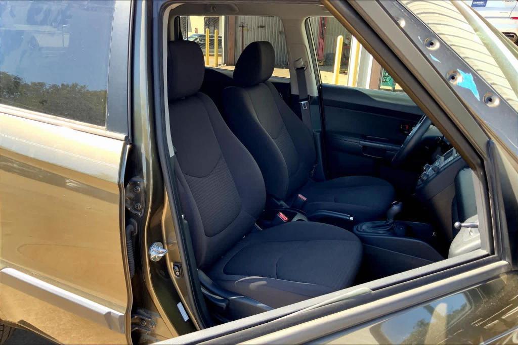 used 2013 Kia Soul car, priced at $6,995