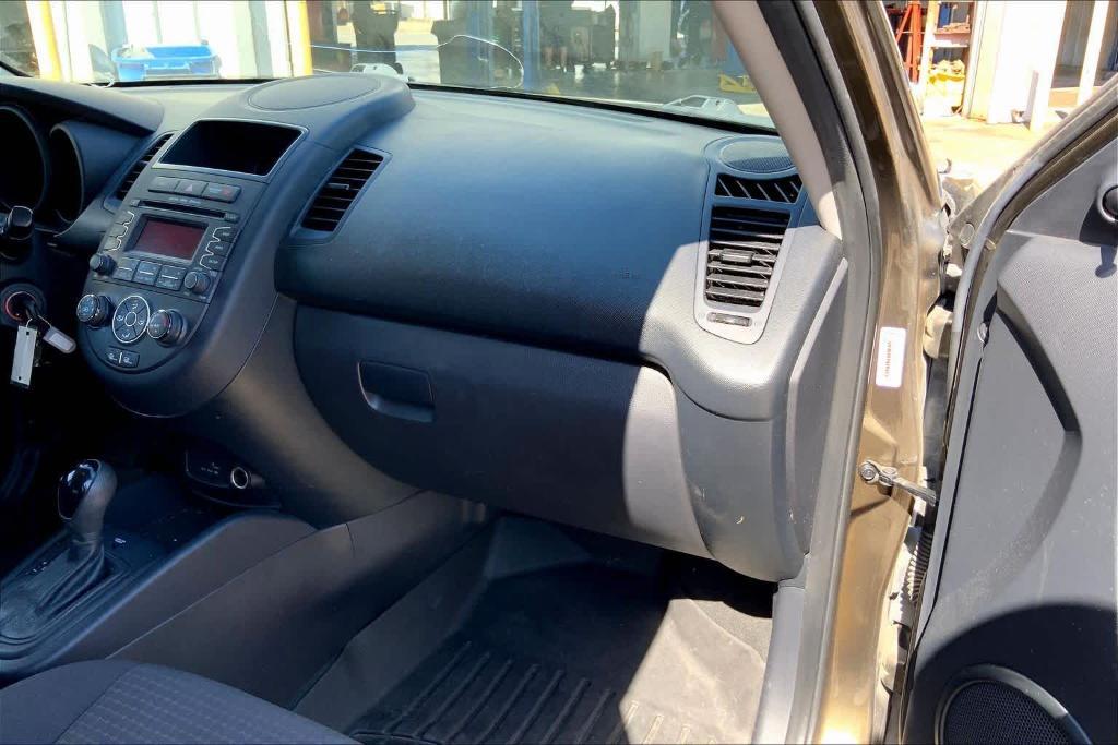 used 2013 Kia Soul car, priced at $6,995