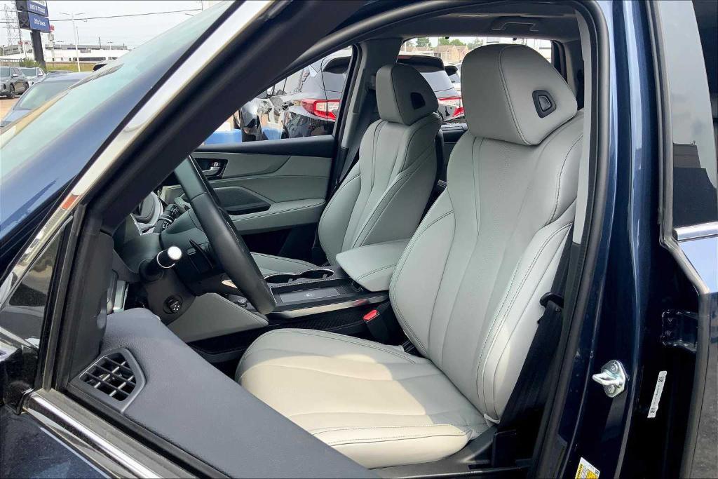 used 2025 Acura MDX car, priced at $50,995