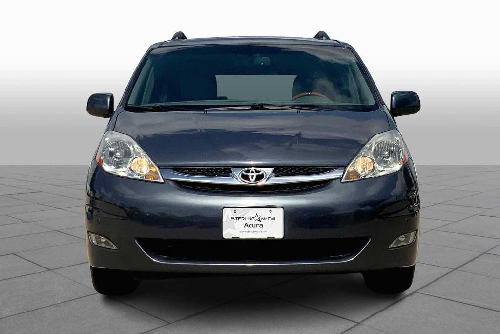 used 2009 Toyota Sienna car, priced at $11,995