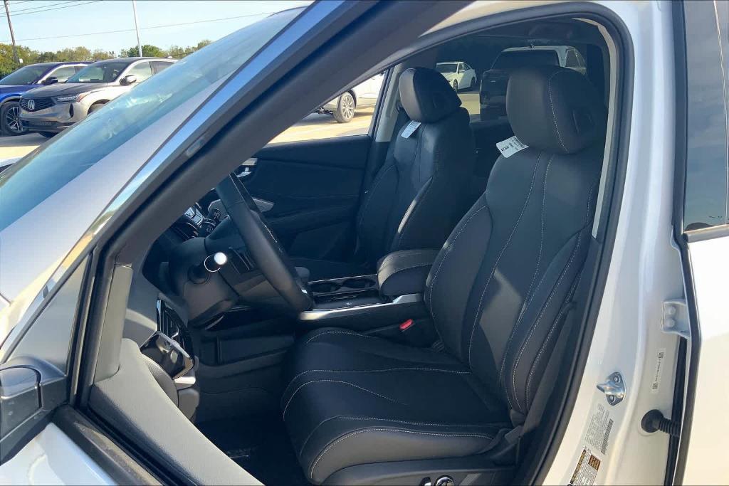 new 2025 Acura RDX car, priced at $49,250