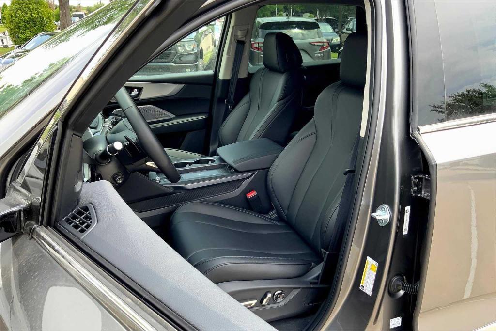 new 2025 Acura MDX car, priced at $53,150