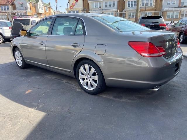 used 2006 Toyota Avalon car, priced at $7,990