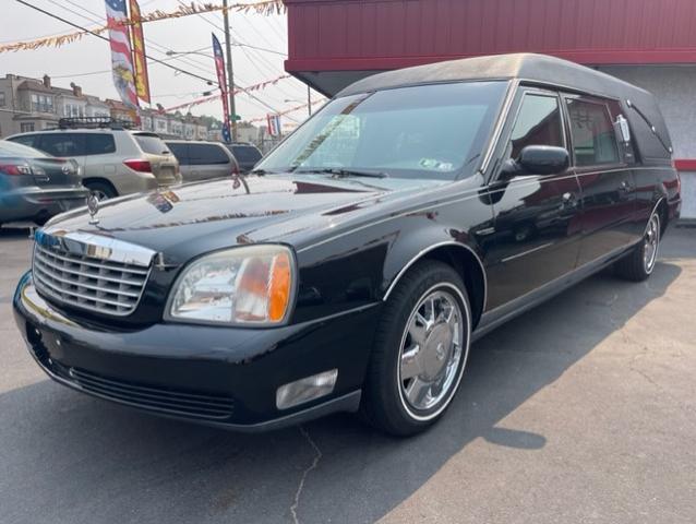 used 2001 Cadillac DeVille car, priced at $5,900