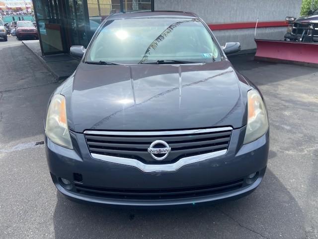 used 2009 Nissan Altima car, priced at $5,490