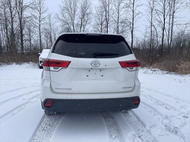 used 2018 Toyota Highlander car, priced at $23,611