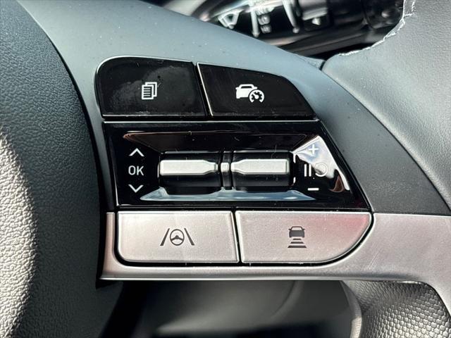 new 2025 Hyundai Elantra car, priced at $26,980