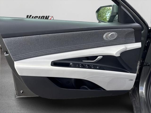 new 2025 Hyundai Elantra car, priced at $26,980