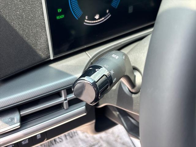 new 2025 Hyundai Santa Fe car, priced at $39,804