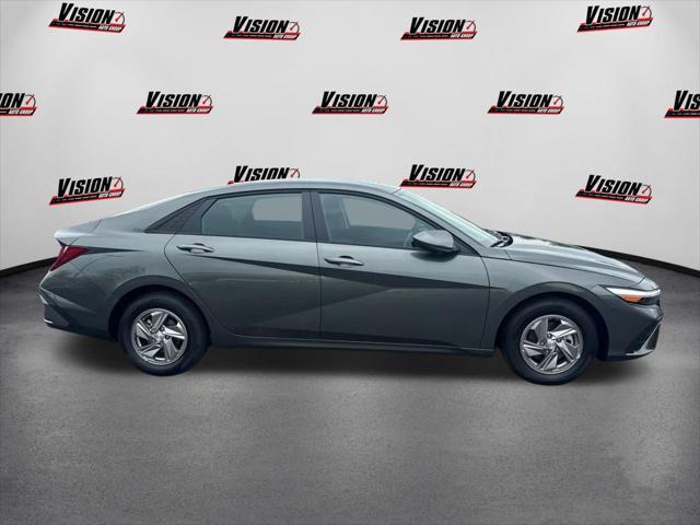 new 2025 Hyundai Elantra car, priced at $22,765
