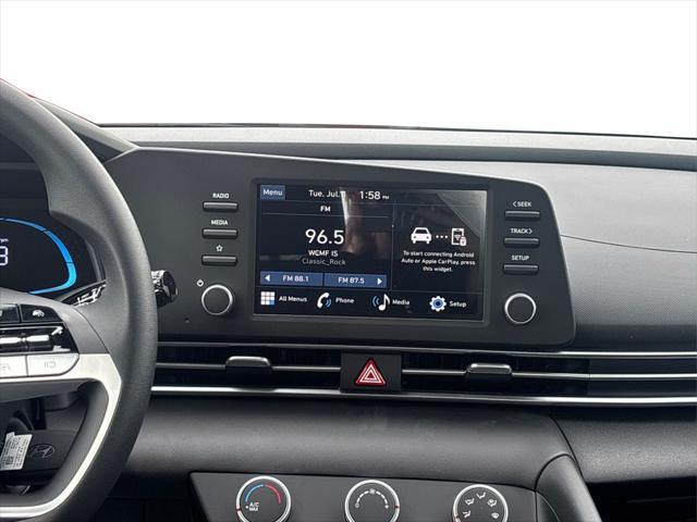 new 2025 Hyundai Elantra car, priced at $22,765