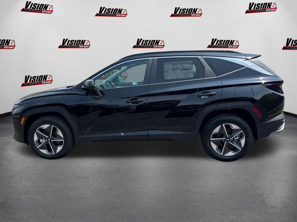 new 2025 Hyundai TUCSON Hybrid car, priced at $36,485