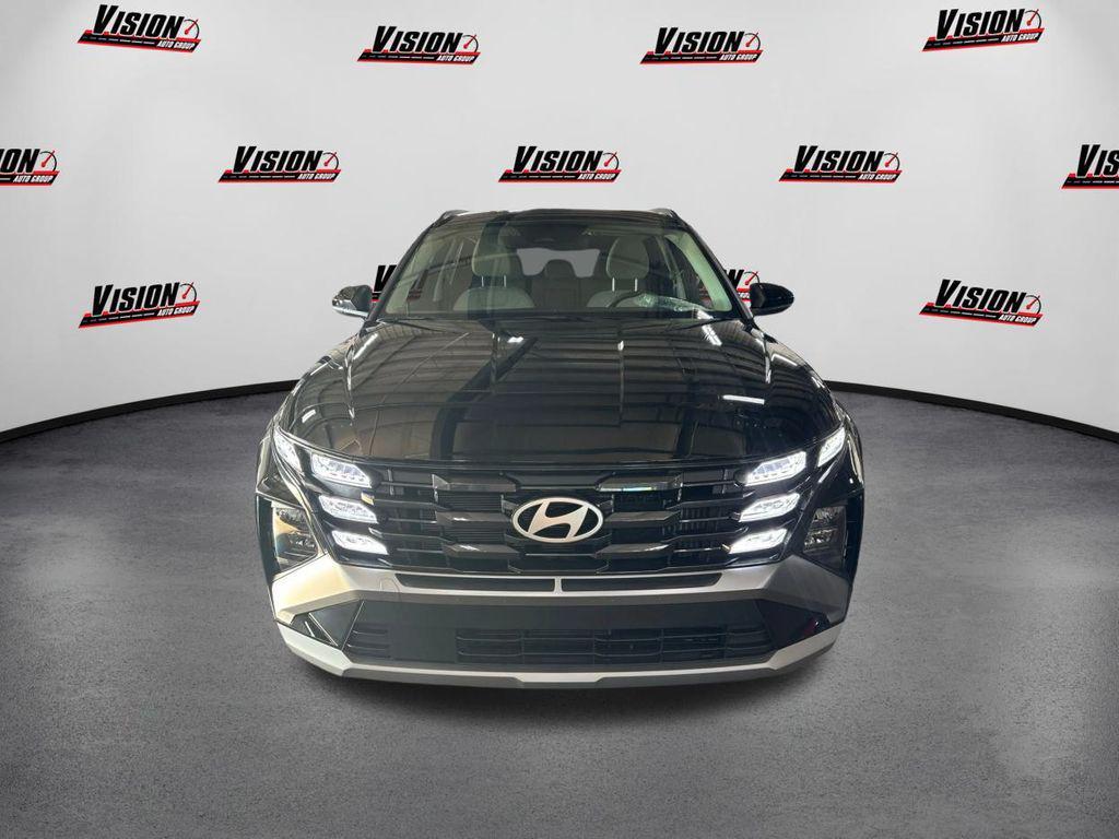 new 2025 Hyundai TUCSON Hybrid car, priced at $33,600