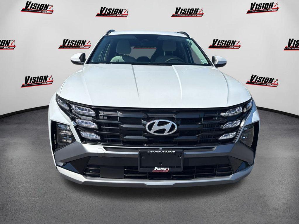 new 2025 Hyundai TUCSON Hybrid car, priced at $34,100