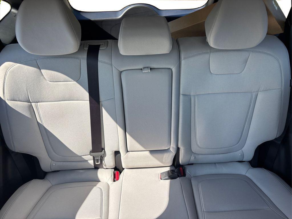 new 2025 Hyundai TUCSON Hybrid car, priced at $34,100