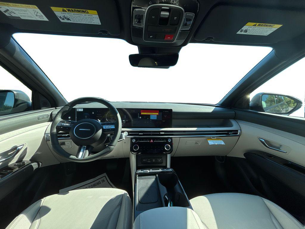 new 2025 Hyundai TUCSON Hybrid car, priced at $40,930