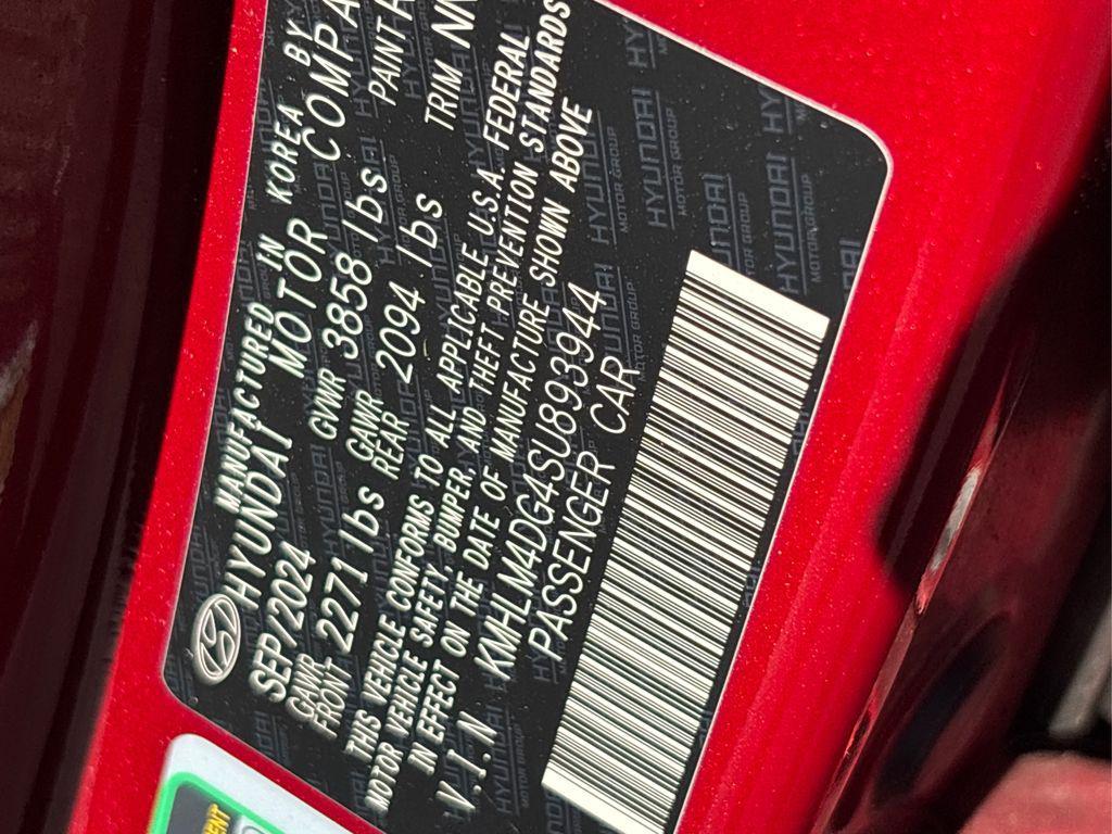 used 2025 Hyundai Elantra car, priced at $20,198