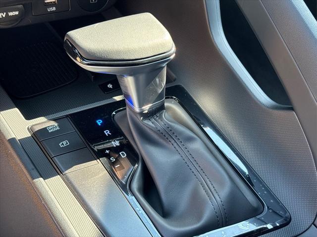 new 2025 Hyundai Elantra car, priced at $24,135