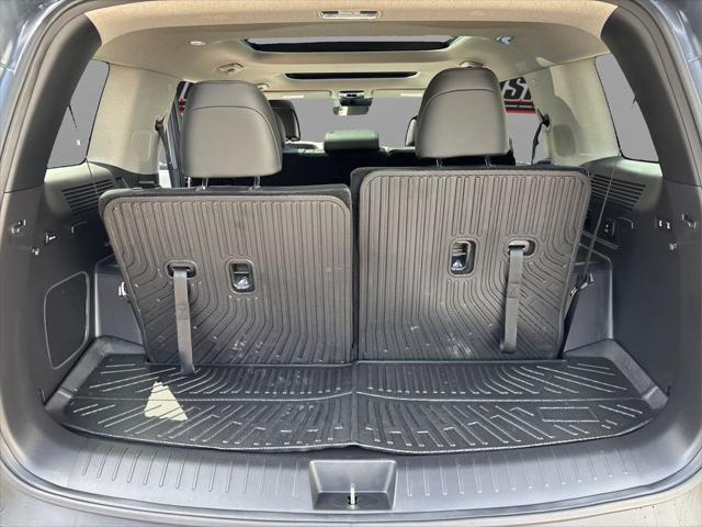 used 2024 Hyundai Santa Fe car, priced at $39,995