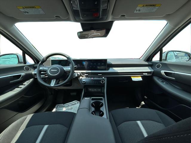 new 2025 Hyundai Sonata Hybrid car, priced at $31,703