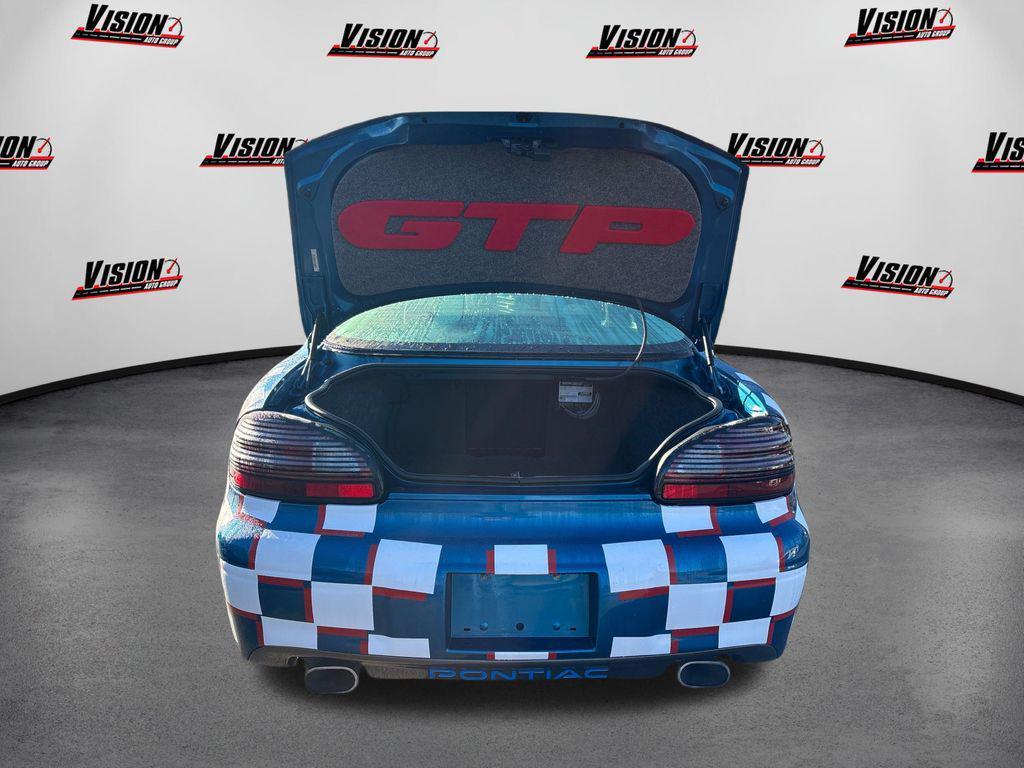 used 1998 Pontiac Grand Prix car, priced at $11,999