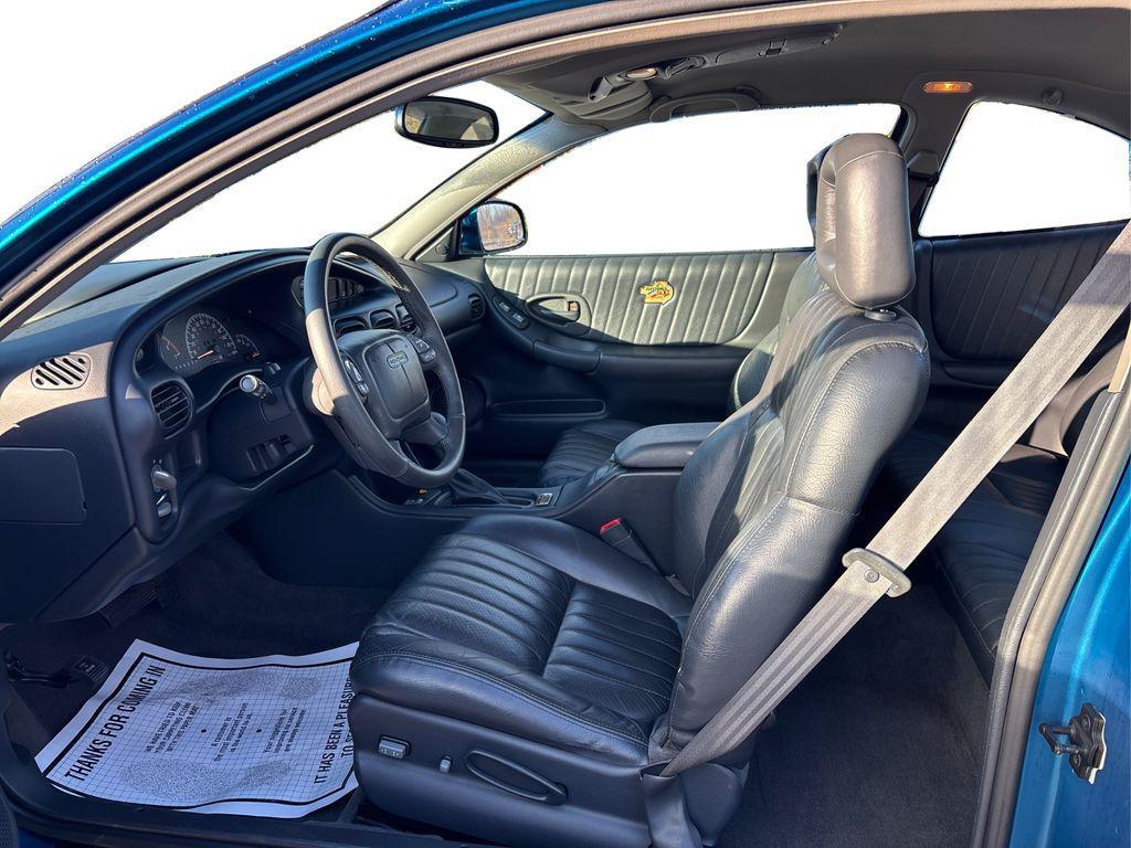 used 1998 Pontiac Grand Prix car, priced at $11,999