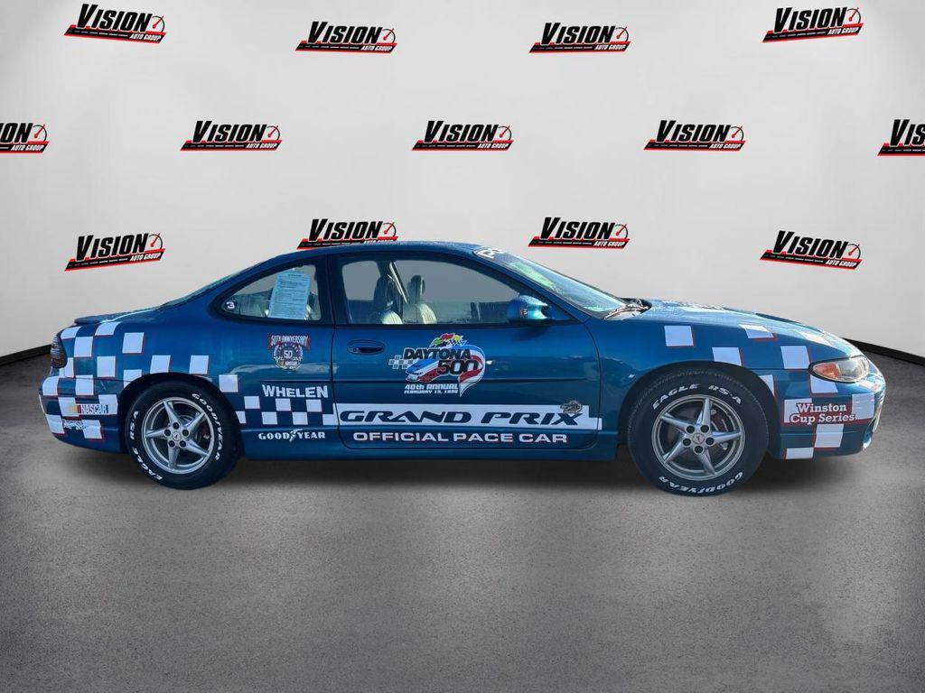 used 1998 Pontiac Grand Prix car, priced at $11,999