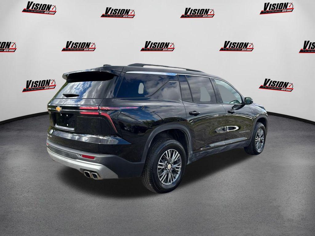used 2025 Chevrolet Traverse car, priced at $39,397