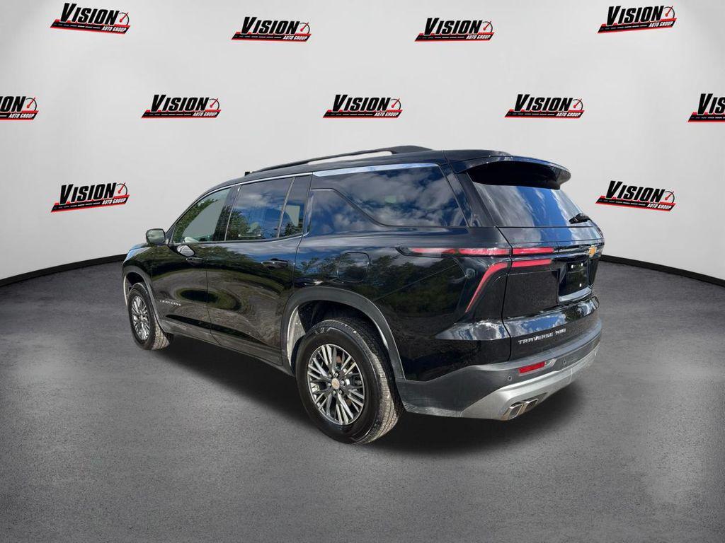 used 2025 Chevrolet Traverse car, priced at $39,397