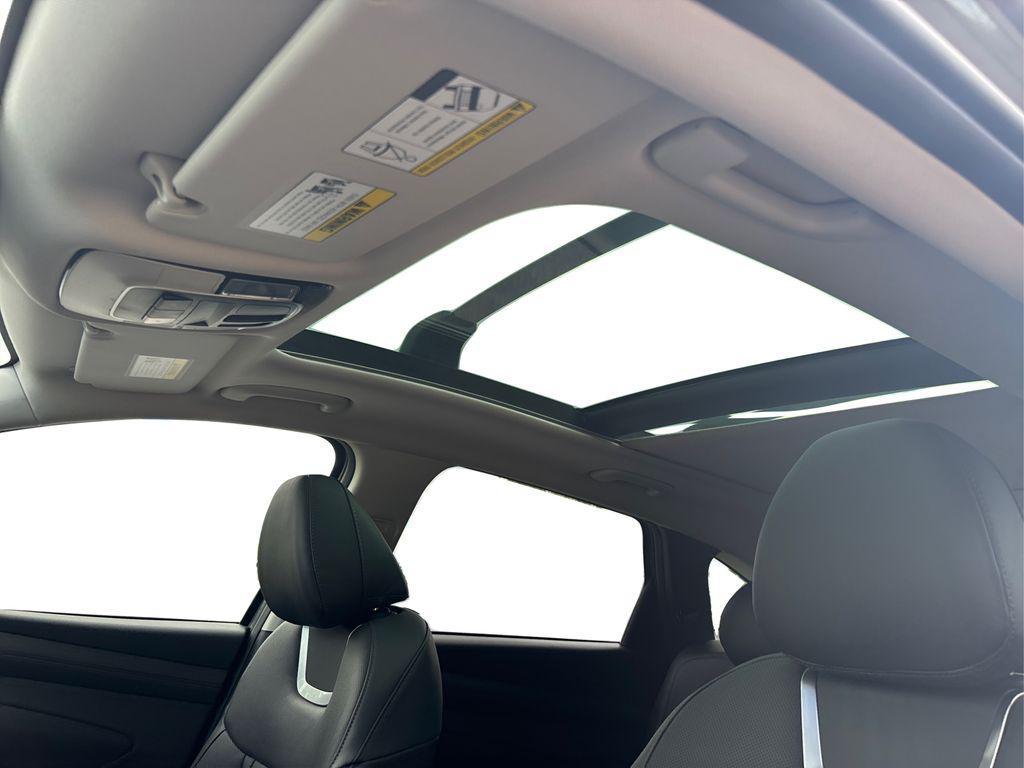 new 2025 Hyundai Tucson car, priced at $40,915